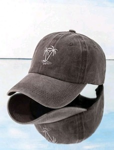 Casquette de baseball 6 panneaux de haute qualité avec logo personnalisé brodé, effet délavé et vieilli, en coton éponge velours, style 'Dad' avec lettres effet usé - Product Image 2