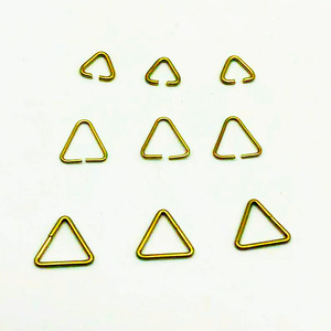 Hebillas triangulares de cobre para hacer pulseras, 1000 por paquete, accesorios de joyería, origen Yiwu, verano 2021 - Product Image 4