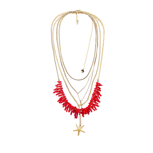 Collier superposé tendance en acier inoxydable 316L plaqué or PVD, durable et résistant, avec pendentif étoile de mer en corail rouge multi-brins - Product Image 2