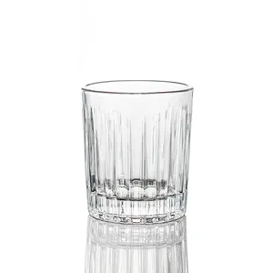 Decantador de whisky único al por mayor de fábrica NOVARE y Juego de vasos decantador de cristal sin plomo premium y vasos de whisky