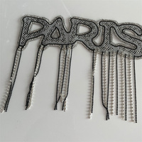 LETTRE DE PARIS À Paillettes Brillantes Personnalisées Conception Fer sur Patchs AVEC CHAÎNE DE POMPON