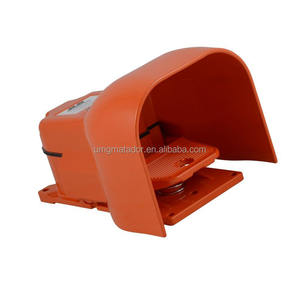 Parti <span class=keywords><strong>JLG</strong></span> 1001117172 gruppo interruttore a pedale per sollevamento aereo per attrezzatura originale <span class=keywords><strong>JLG</strong></span> - Product Image 3