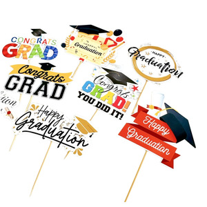 ของตกแต่งหน้าเค้กสำเร็จการศึกษา รูปน้ำผึ้งและความหวาน ทำจากอะคริลิกและกระดาษ สำหรับตกแต่งงานปาร์ตี้ช่วงรับปริญญา - Product Image 2