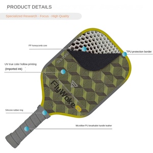Rastrelliera per Chitarra in Fibra di Carbonio Kevlar Gialla con Motivo 3D Stereoscopico per Uso Esterno Nord America - Product Image 1