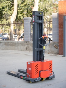 Electric Pallet Stackers 1.3M Hydraulic Lift Lead Acid Battery Motor <b>Pump</b> Gearbox High Load Capacity - Product Image 5