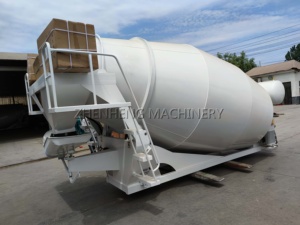 Bétonnière Zhenheng 10 m³ avec moteur hydraulique Rexroth 90 et composants essentiels moteur/électromoteur à vendre - Product Image 2