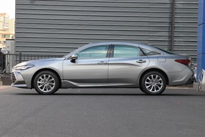 Toyota Avalon 2.0L Versión de Lujo 2023 Usado, Sedán Mediano de Segunda Mano, Vehículo de Gasolina - Product Image 5