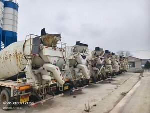 2011 Zoomlion Diesel Engine Construction Machine Utilisé <span class=keywords><strong>10m3</strong></span> et 12m3 Capacité Bétonnière <span class=keywords><strong>Camion</strong></span> avec de Bonnes Dimensions - Product Image 5