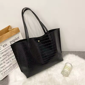 Bolsos de mano de cuero PU de gran capacidad, bolso de compras de cuero simple y moderno, bolsos de hombro para mujer - Product Image 4