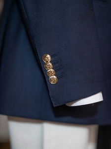 Élégant Costume d'Affaires Classique Homme Deux Pièces Croisé, Blazer en Viscose de Haute Qualité, Pantalon à Braguette Zippée, Style Formel - Product Image 3