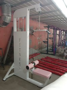 Xinruifitness <span class=keywords><strong>Lat</strong></span> <span class=keywords><strong>pulldown</strong></span> thép thương mại Thiết bị tập thể dục sức mạnh Máy đào tạo có thể điều chỉnh pin nạp - Product Image 4