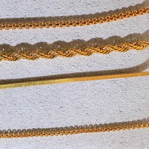 Fabricante de fábrica de acero inoxidable chapado en oro de 18 quilates cadenas trenzadas collar de cadena de cuerda collar de cadena de eslabones de joyería para mujer