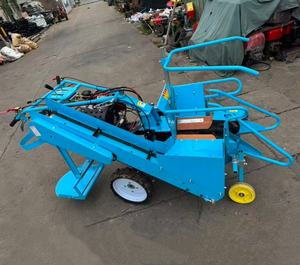 Handgeführte Mais-Erntemaschine mit automatischer Absackfunktion, einreihiger Maisernter - Product Image 3