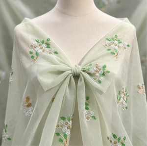 Tissu <span class=keywords><strong>en</strong></span> organza de polyamide semi-transparent gris clair avec broderie florale perlée, tissu pour fille <span class=keywords><strong>en</strong></span> polyester, tissu haute couture - Product Image 5