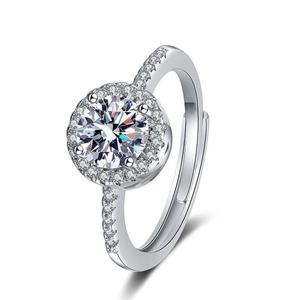 Anillo de Diamante Moissanite Clásico al por Mayor, Anillo de Alta Gama para Mujer, Anillo de Pareja - Product Image 2