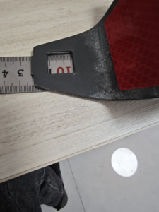 Barandilla de carretera Reflectores de barandilla duraderos impermeables Delineador de visibilidad y seguridad Tamaño personalizado para Kazajstán - Product Image 6