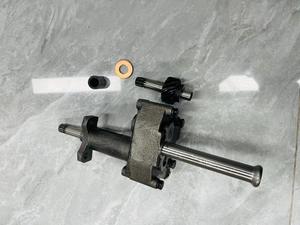 Bomba de Aceite 1131002770 para Motores Isuzu 6BG1/6BG1T de 6 Cilindros y Excavadoras Hitachi EX200-3C, EX200-5, EX210H-5 y HC1110. - Product Image 2