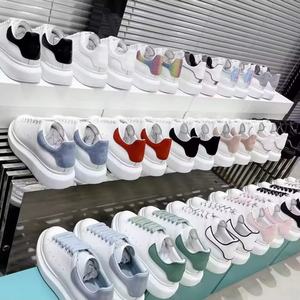 Chaussures de créateur en cuir véritable de haute qualité, à enfiler, pour hommes et femmes, avec logo personnalisé, mode luxueuse, chaussures de sport décontractées - Product Image 4