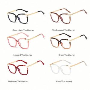 แว่นตาคอมพิวเตอร์ทรงเหลี่ยมแบบแคทอาย รุ่นเรโทร TR90 แฟชั่นปี 2021 ป้องกันแสงสีฟ้าสำหรับผู้หญิง - Product Image 5