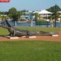 YOUFINE Statue d'alligator en bronze grandeur nature, sculpture de crocodile pour terrasse en bord de lac et aménagement paysager extérieur