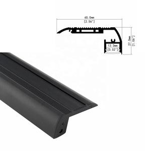 Profil d'escalier led 65*28MM avec <span class=keywords><strong>canal</strong></span> en aluminium antidérapant pour décorations de cinéma et d'hôtel - Product Image 5