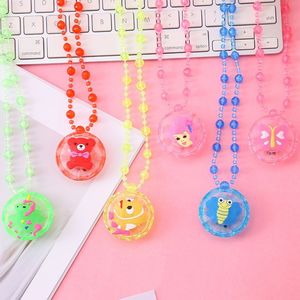 Collier Lumineux Princesse en Promotion, Pendentif Clignotant pour Fêtes d'Enfants, Petits Jouets Décoratifs en Gros - Product Image 5