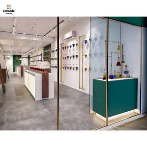 Diseño de Tienda de Cosméticos y Perfumes Personalizado |   Vitrinas y Muebles de Exhibición de Madera |   Exhibidor de Perfumes para Soluciones Interiores Completas - Product Image 5