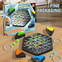 Chaîne de géométrie Triangle Jeu d'échecs Puzzle Jeux de société Rubber Band Training Family Games For Kids and Adults