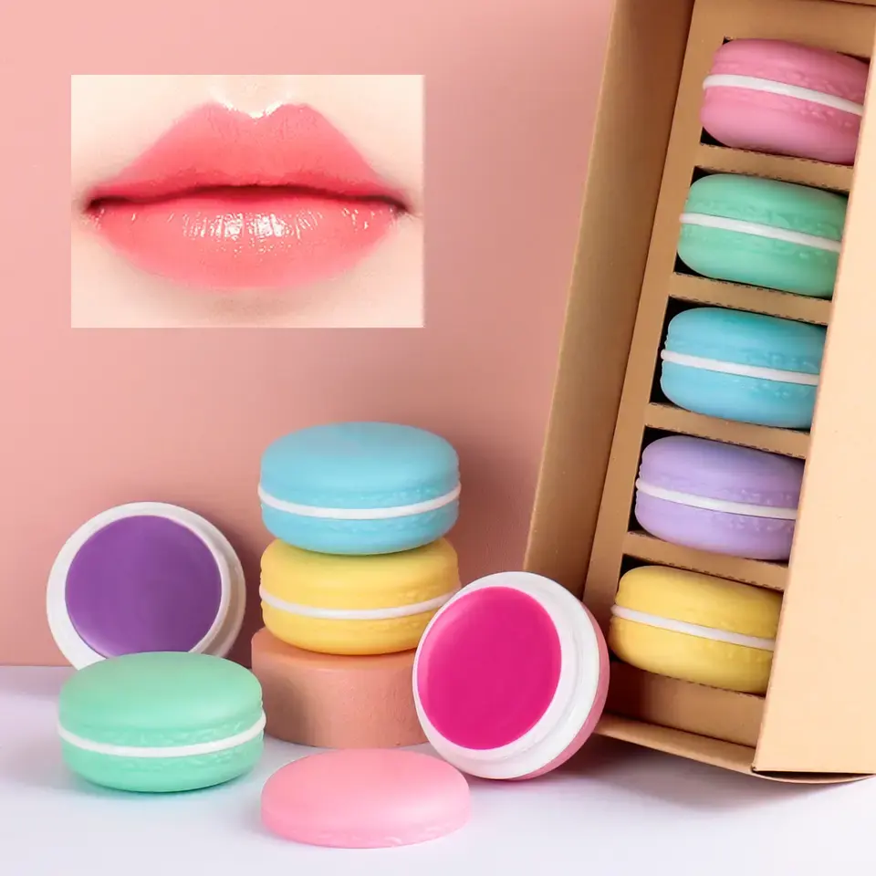 Macron Lip Care Cream Cute Moisturizing Custom Logo Vegan Round Lip Balm Makeup Lipstick Female Travel Size Lip Sunscreen