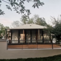Tente de glamping de luxe ZHUNIU 6x8m pour l'extérieur, tente de safari de haute qualité pour hôtel, camping, lodge avec salle de bain