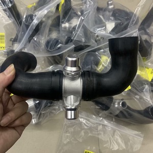 Tubo de agua BMW para motor N20, manguera de refrigerante de aluminio, pieza de repuesto 11537603511 - Product Image 1