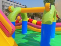 Château gonflable de haute qualité en PVC durable certifié CE avec toboggan pour parc d'attractions, toboggan gonflable portable en blocs de construction