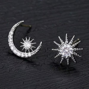 Boucles d'oreilles étoile et lune en argent 925 plaqué or blanc, strass en cristal, bijoux minimalistes pour femmes, à porter au quotidien - Product Image 4