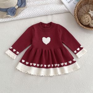 Robe douce en coton pur tricoté pour bébé <span class=keywords><strong>fille</strong></span>, couleur contrastée, jacquard cœur, col rond, manches longues à volants, <span class=keywords><strong>pull</strong></span> princesse - Product Image 4