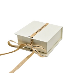 Scatola per Gioielli in Carta Kraft Marrone, Confezione di Lusso Personalizzata con Logo - Product Image 1