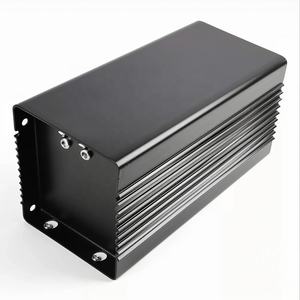 Carcasa Metálica Profesional para Equipos Electrónicos, Anodizada en Negro, con Tornillos Incluidos, para Proyectos Industriales - Product Image 6