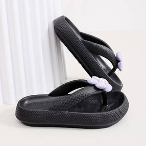 Usine En Gros Marcher Sur Merde Pantoufles Maison Intérieur <span class=keywords><strong>Semelle</strong></span> Épaisse Hommes et Femmes Salle De Bains Bain Doux Tongs - Product Image 6