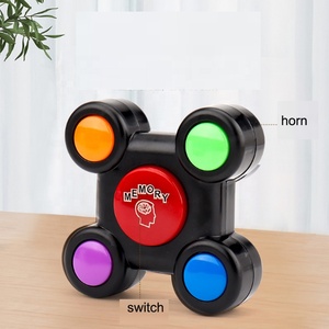 Juego de Memoria Educativo Electrónico Portátil, Clásico, con Luces y Sonidos, para Niños de 5 a 7 Años - Product Image 1