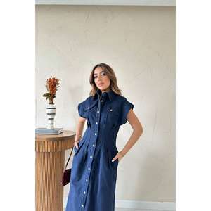 ชุดเดรสผ้ากาบาร์ดีนสีน้ำเงินกรมท่า ปกคอปกแบบพับได้ ทรงตรง สวมใส่สบาย เหมาะสำหรับทำงาน เอวทรงธรรมชาติ ผ้าทอ - Product Image 6