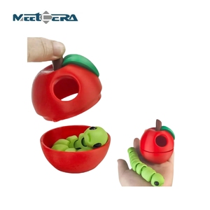 Diseño 3D para Niños, Adorno Navideño de Escritorio con Forma de Gusano Impreso en 3D, Articulado y Móvil, Servicio de Impresión 3D - Product Image 1