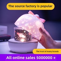 Projecteur d'étoiles créatif, lampe de nuit romantique pour chambre à coucher et chevet, idéal pour la maison et comme cadeau d'anniversaire pour enfants