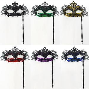 <span class=keywords><strong>Masque</strong></span> de poignée de mascarade pour femmes <span class=keywords><strong>masque</strong></span> de cristal en métal vénitien <span class=keywords><strong>avec</strong></span> bâton décorations de bal de fête de mariage - Product Image 2