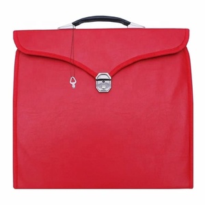 Delantal de cuero azul Master Mason con técnicas bordadas Tipo de insignia cosida Característica magnética Masonic Regalia Case - Product Image 3