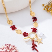 Collier de plage style resort à thème océanique avec étoiles de mer, coquillages et chaîne en alliage de corail rouge, accessoire d'été pour femme