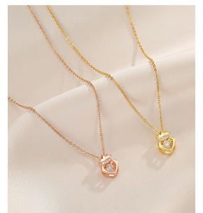 Collar de Moda con Baño de Plata y Circones de Cobre, Diseño de Joyería de Nicho Unisex para Verano, Colgante Deportivo con Cadena de Bambú, Regalo al por Mayor - Product Image 5