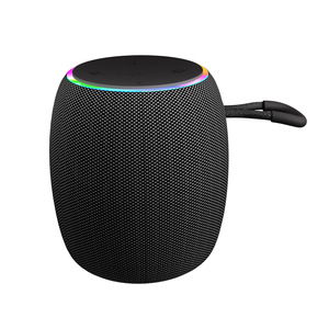 Chuyên nghiệp <span class=keywords><strong>mini</strong></span> xách tay cho <span class=keywords><strong>Bluetooth</strong></span> <span class=keywords><strong>Speaker</strong></span> Hot Bán 5 Wát Công suất đầu ra RGB FM Đài phát thanh loa siêu trầm không dây bass kim loại nhựa - Product Image 1