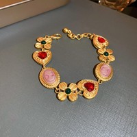 Parure de bijoux vintage plaqué or émail camée (collier, bracelet et boucles d'oreilles) par l'agent de sourcing FTS-1688 à faible commission