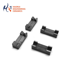 Piezas de ranura en V de cerámica Zirconia negra de cerámica industrial de precisión personalizada para empalmador de fusión de fibra - Product Image 4