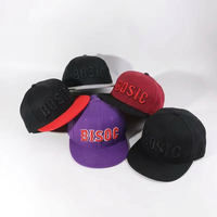Topi Snapback Bordir 3D Custom Berkualitas Tinggi Desain Hip Hop 6 Panel Flat Bill Brim Logo Basket untuk Pria