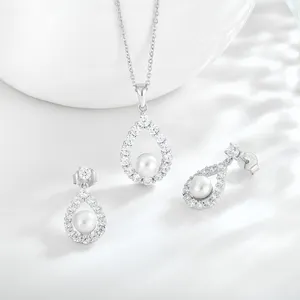 Bijoux personnalisés Nouveau produit Collier de perles d'eau douce rétro en cristal en argent sterling 925 en forme de goutte pour femmes